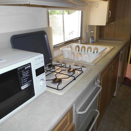 Kenge Apartmanok Balatonszárszó Eksteriør billede