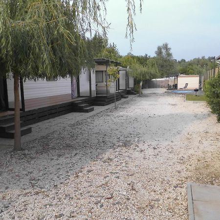 Kenge Apartmanok Balatonszárszó Eksteriør billede